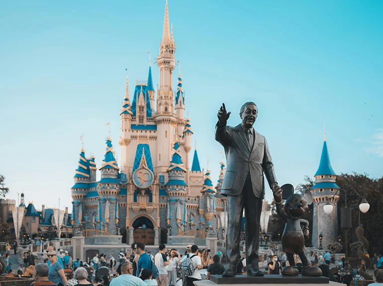 Paquete vacacional en Orlando con alojamiento y entradas a parques