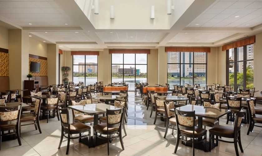 Ramada Plaza by Wyndham Orlando Resort & Suites Intl Drive en Orlando