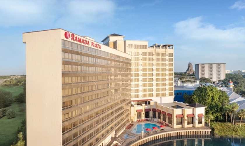 Ramada Plaza by Wyndham Orlando Resort & Suites Intl Drive en Orlando