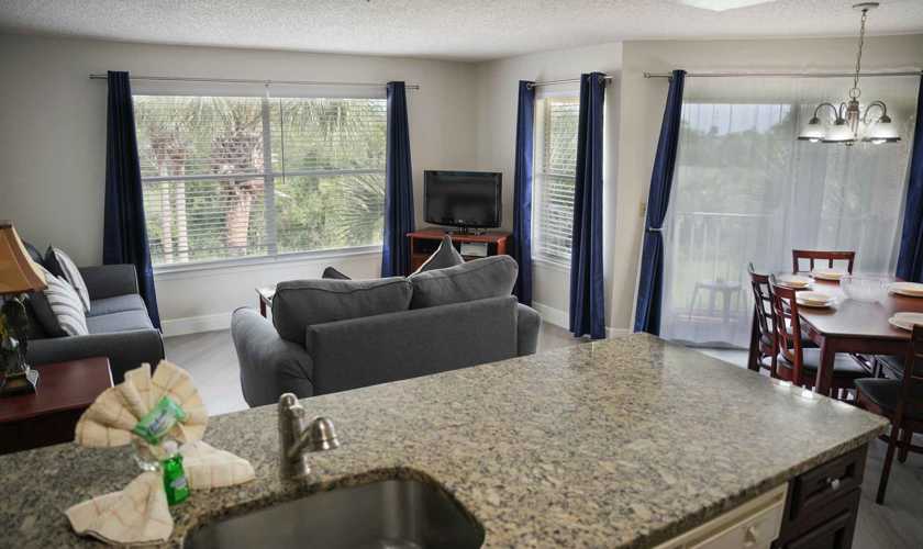 2 habitaciones para 8 personas en Parc Corniche Condominium Suite Hotel, Orlando