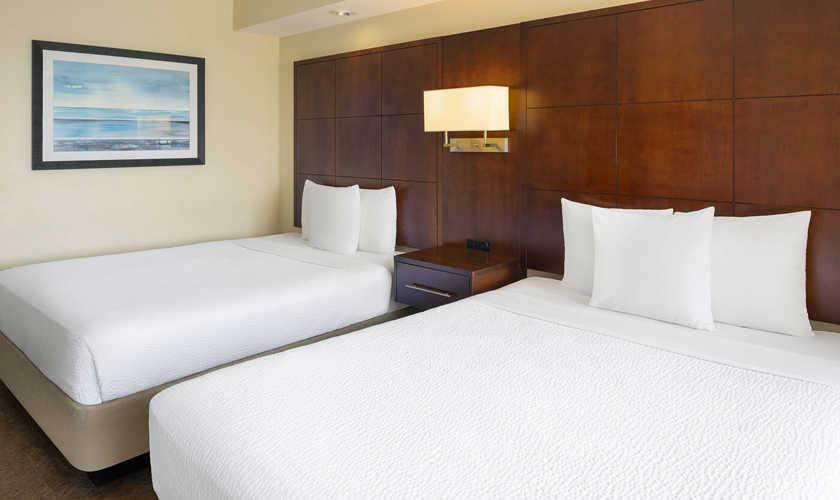 Habitación para 4 personas en Ramada Plaza by Wyndham Orlando Resort & Suites Intl Drive, Orlando